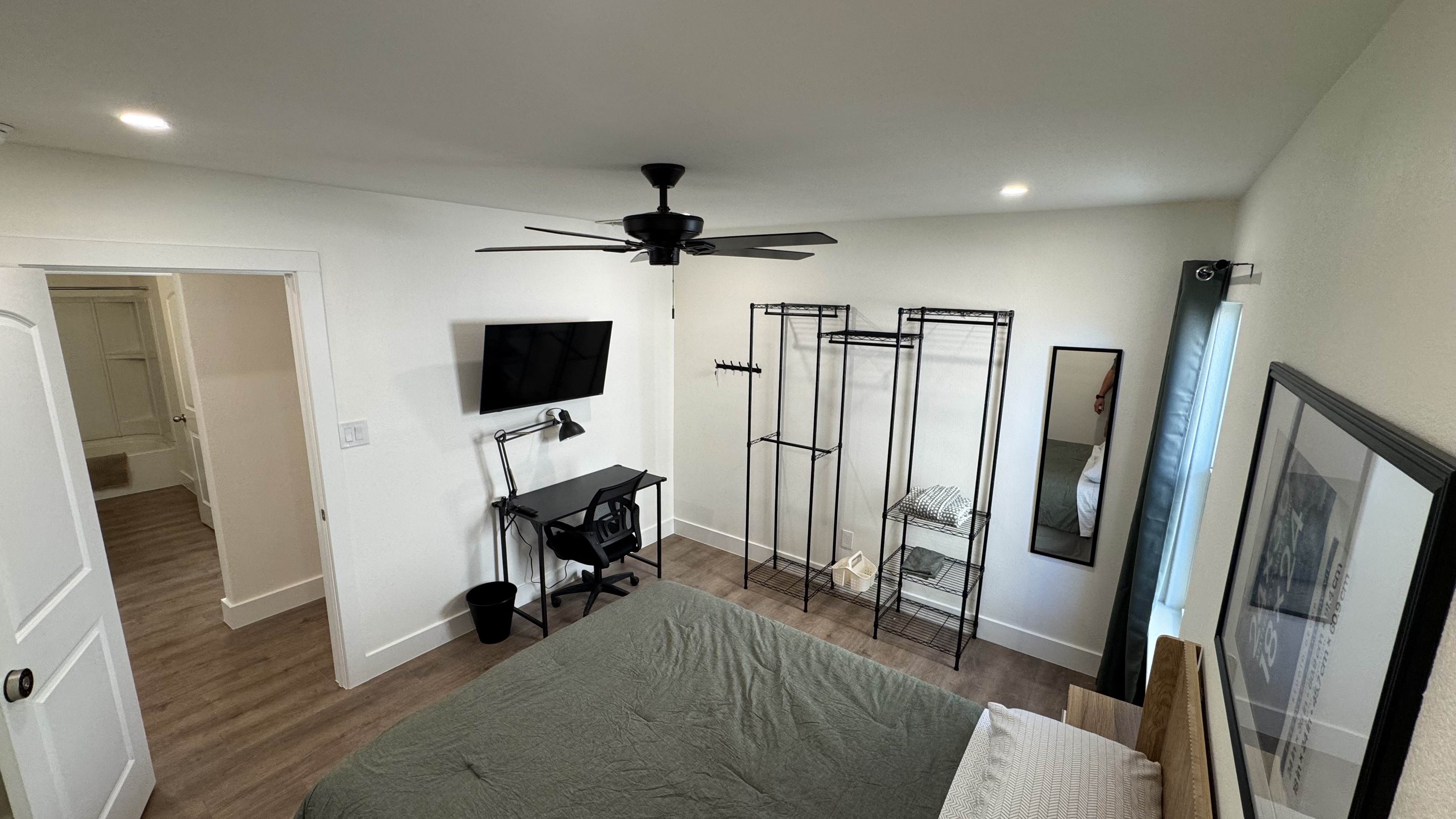 Co-living space in Kyle Tx - Rm 1 - Image 10